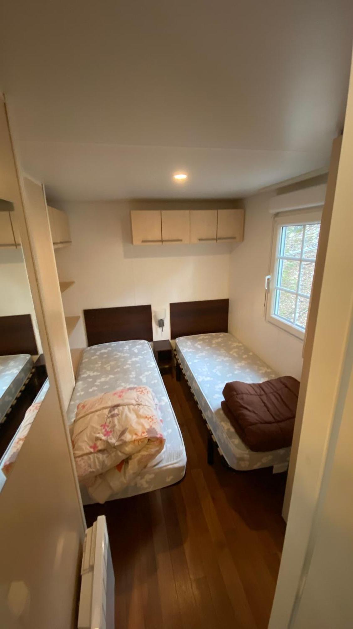 Mobilhome Comfort A La Montagne Saint-Auban  Buitenkant foto